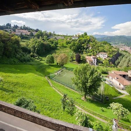 Flora Inn, Namaste - Vista Colli Bergamo Bagian luar foto
